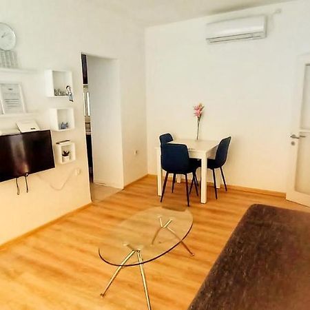 By The Sea Apartment Рийека Екстериор снимка