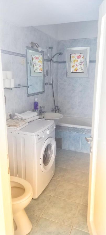 By The Sea Apartment Рийека Екстериор снимка
